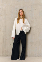AINA SWEATER