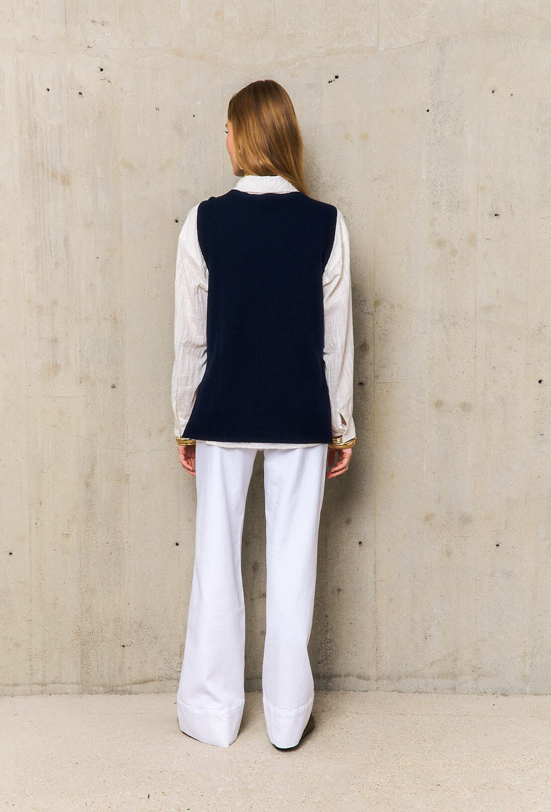 AINA SWEATER