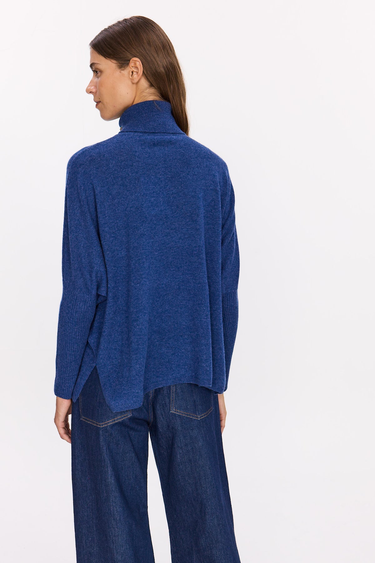 PULL COL ROULÉ