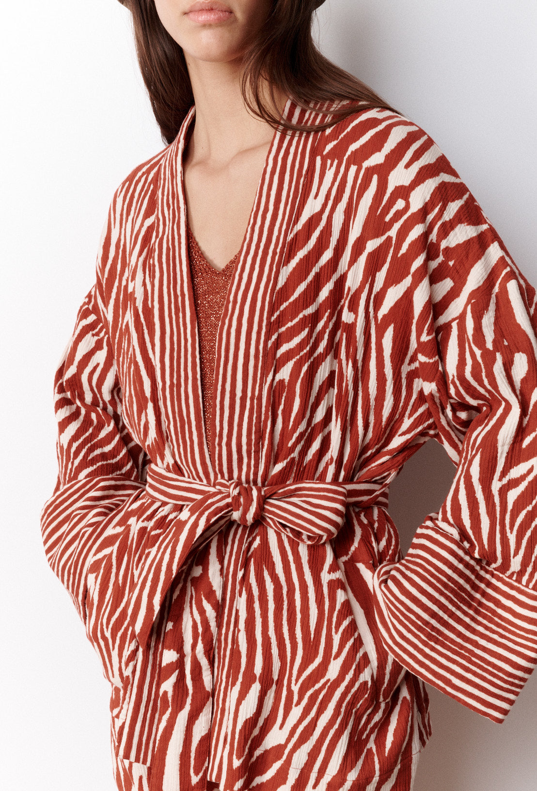 INGRIDA SHORT KIMONO