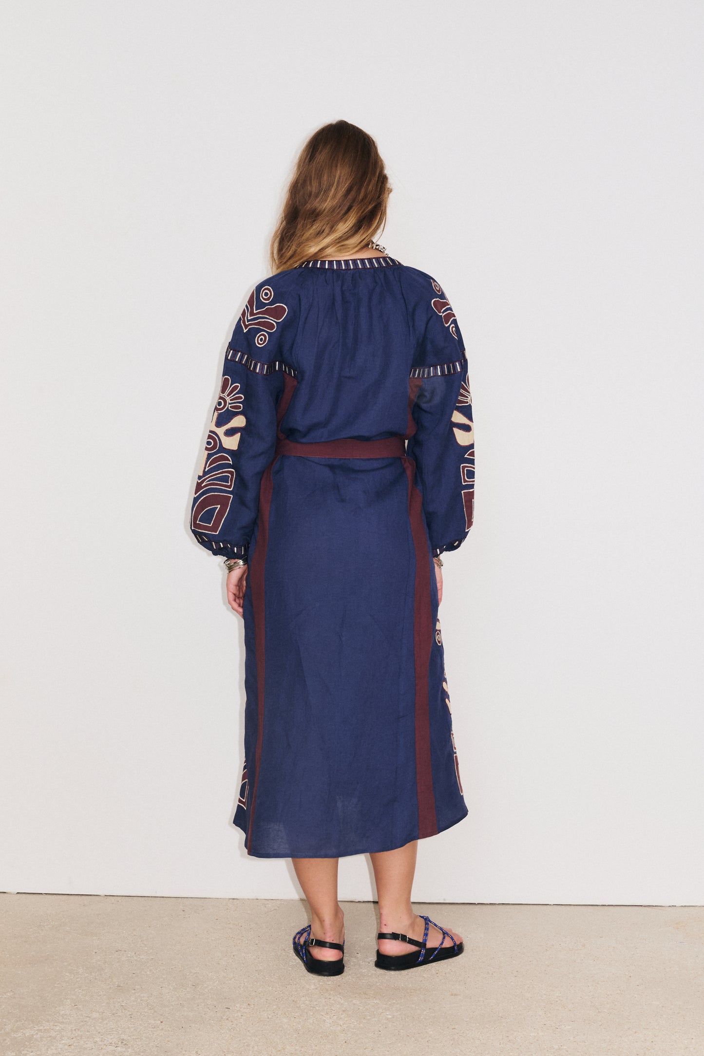 ROBE ANOUCK