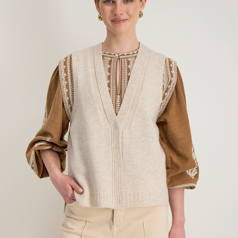 HILDA VEST