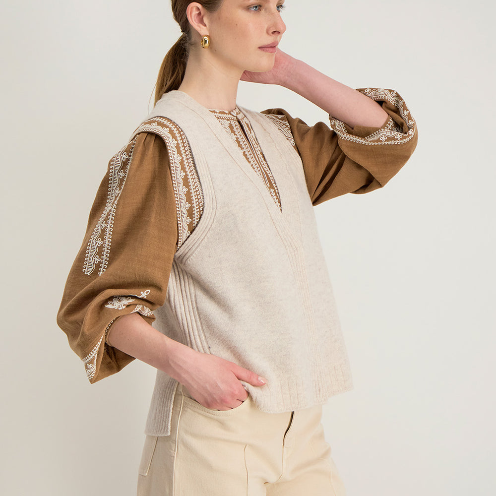 HILDA VEST