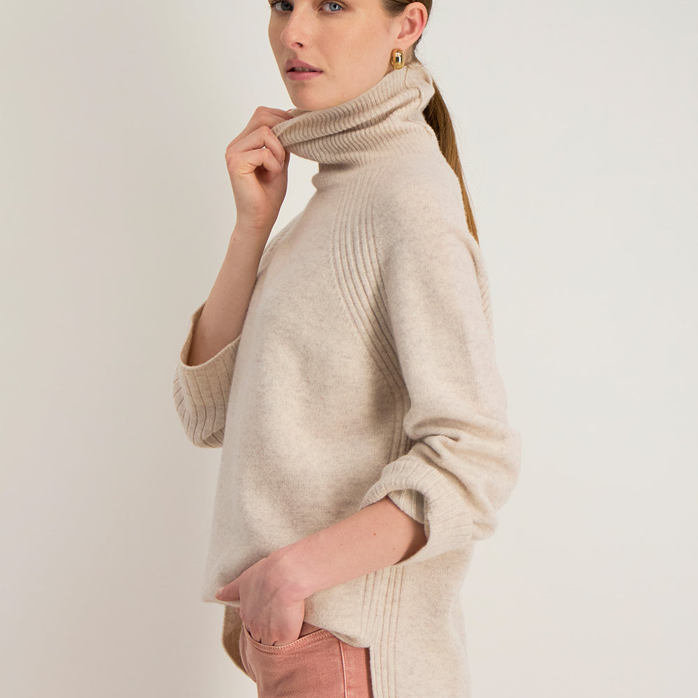 HILDA SWEATER
