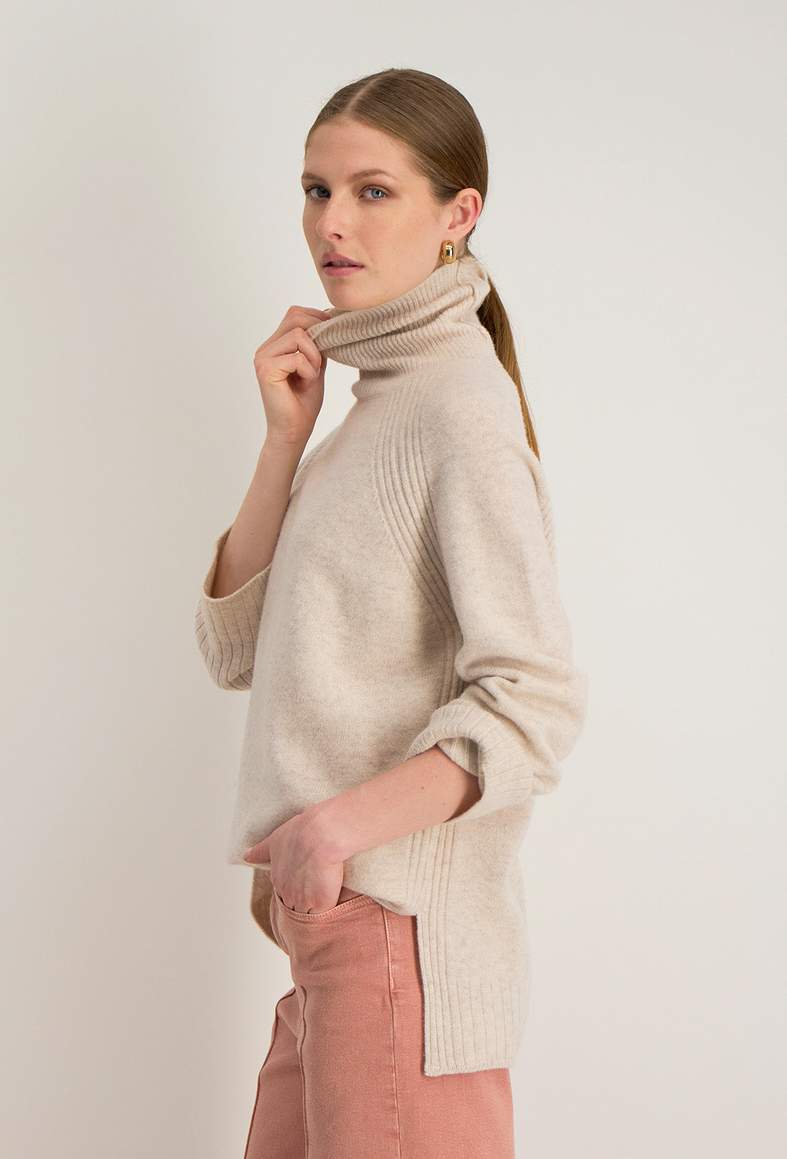 HILDA SWEATER
