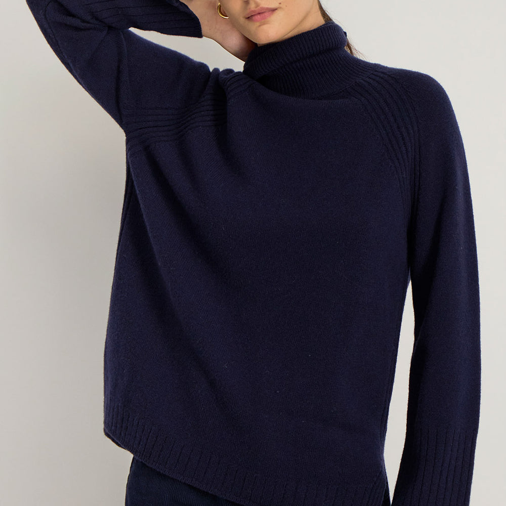 HILDA SWEATER