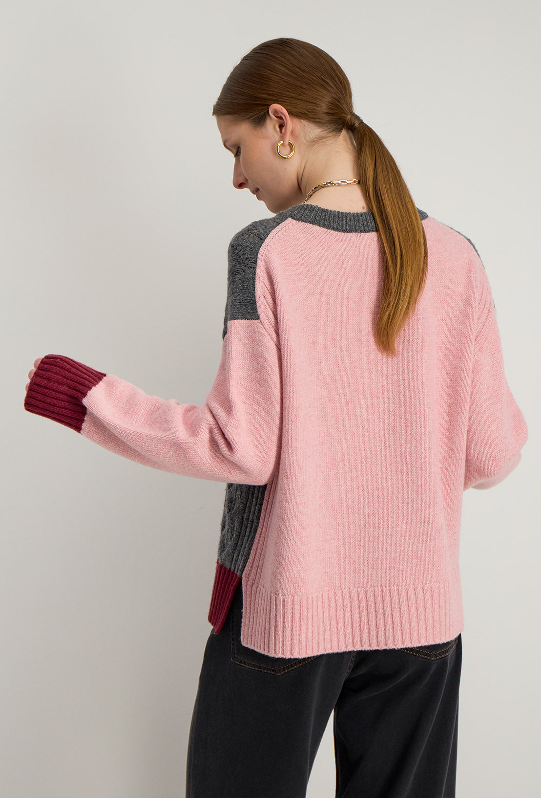 IRIDA SWEATER