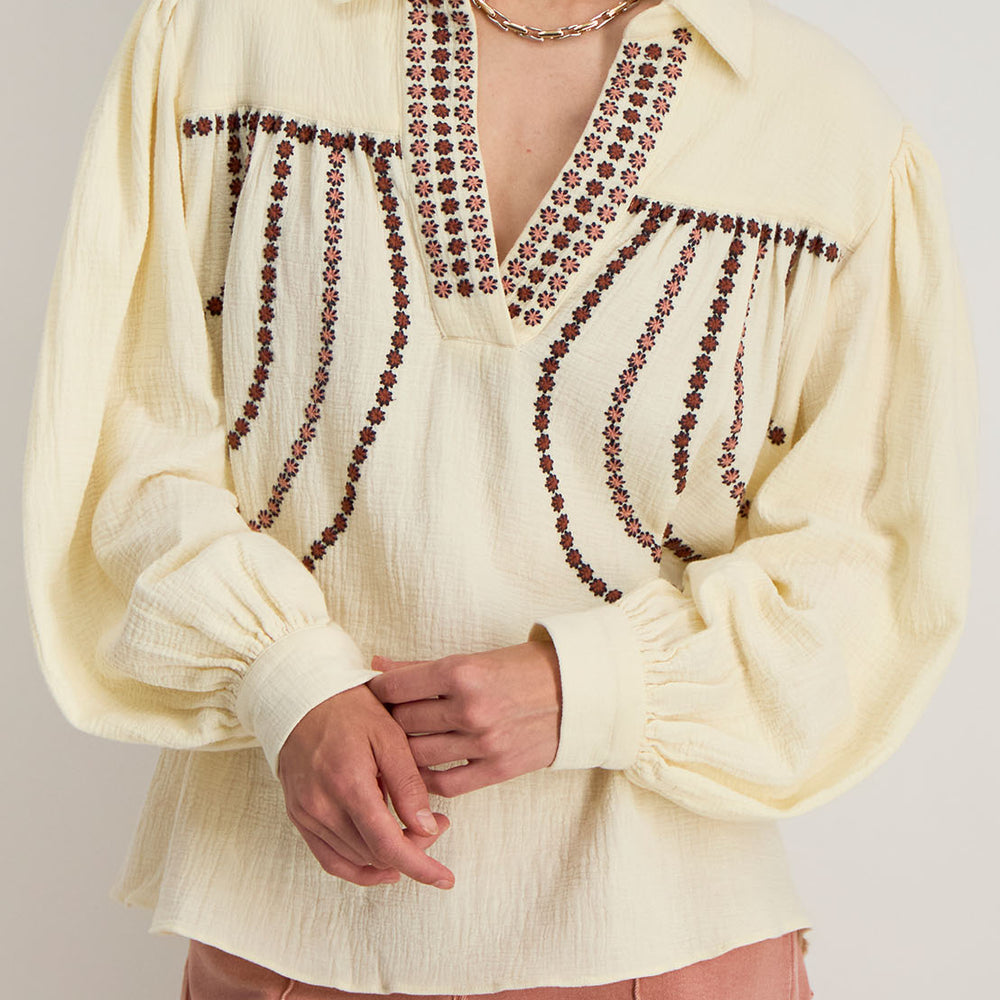 LOIS TUNIC