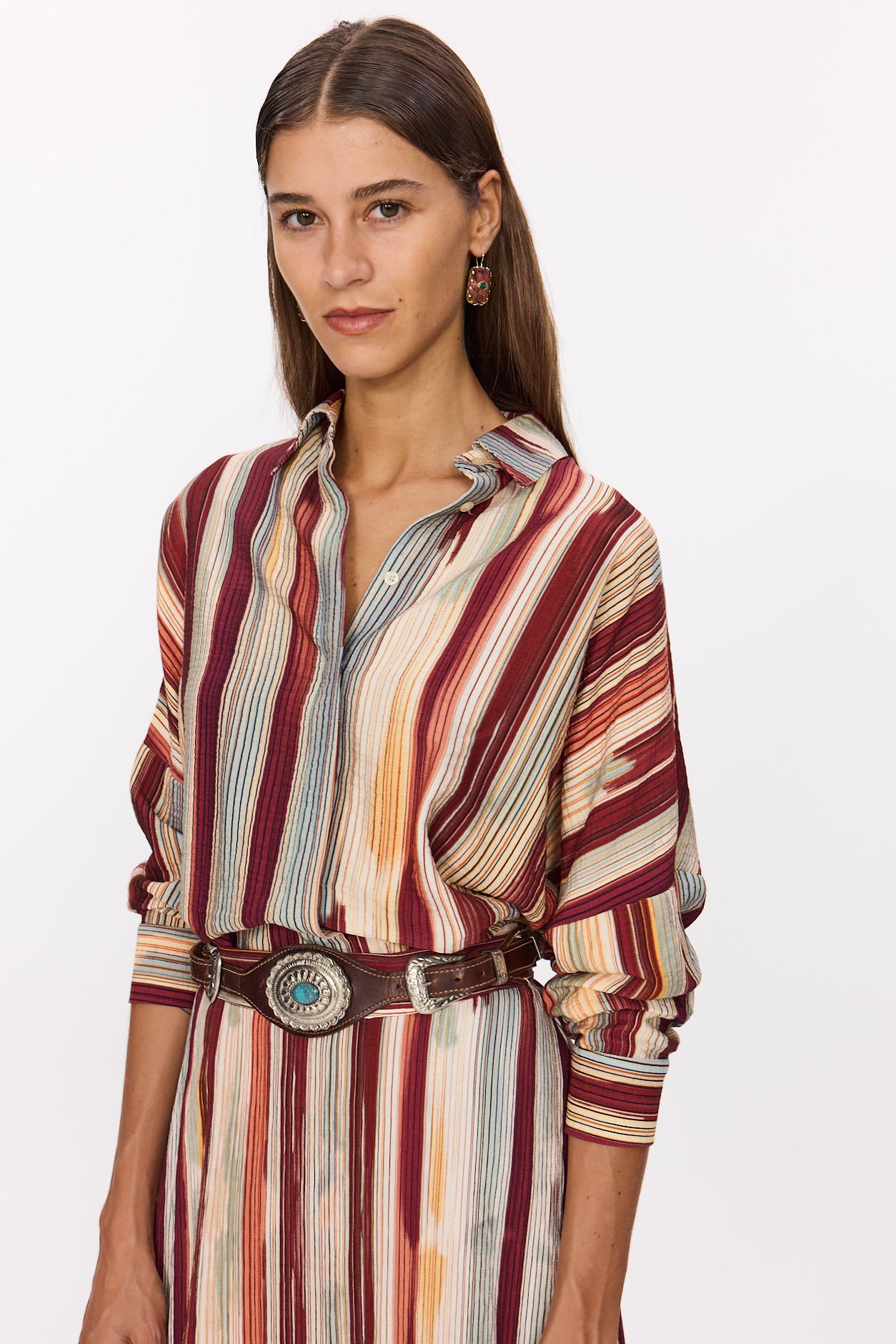 9 . ARIANE LONG-SLEEVED SHIRT