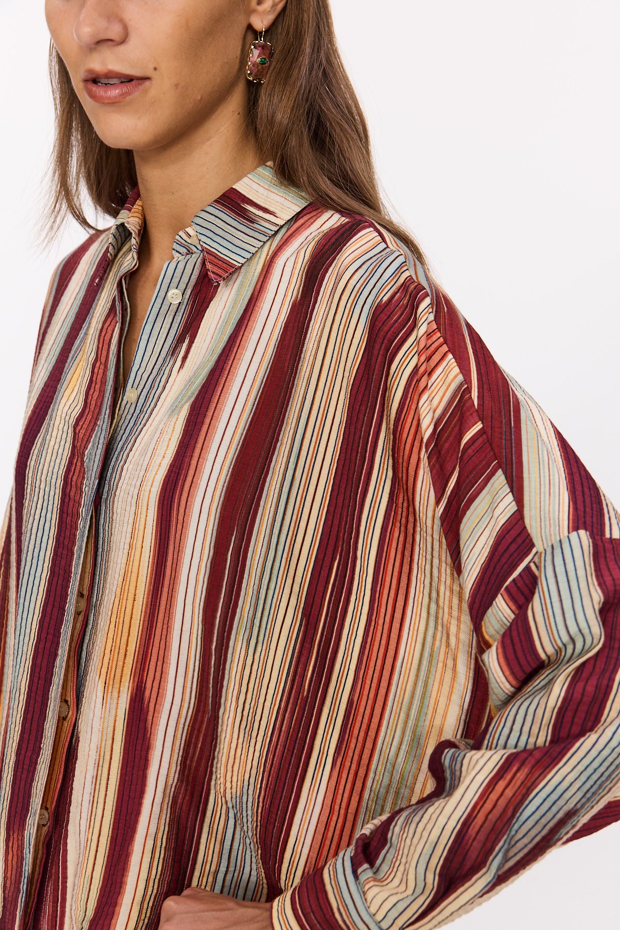 9 . ARIANE LONG-SLEEVED SHIRT