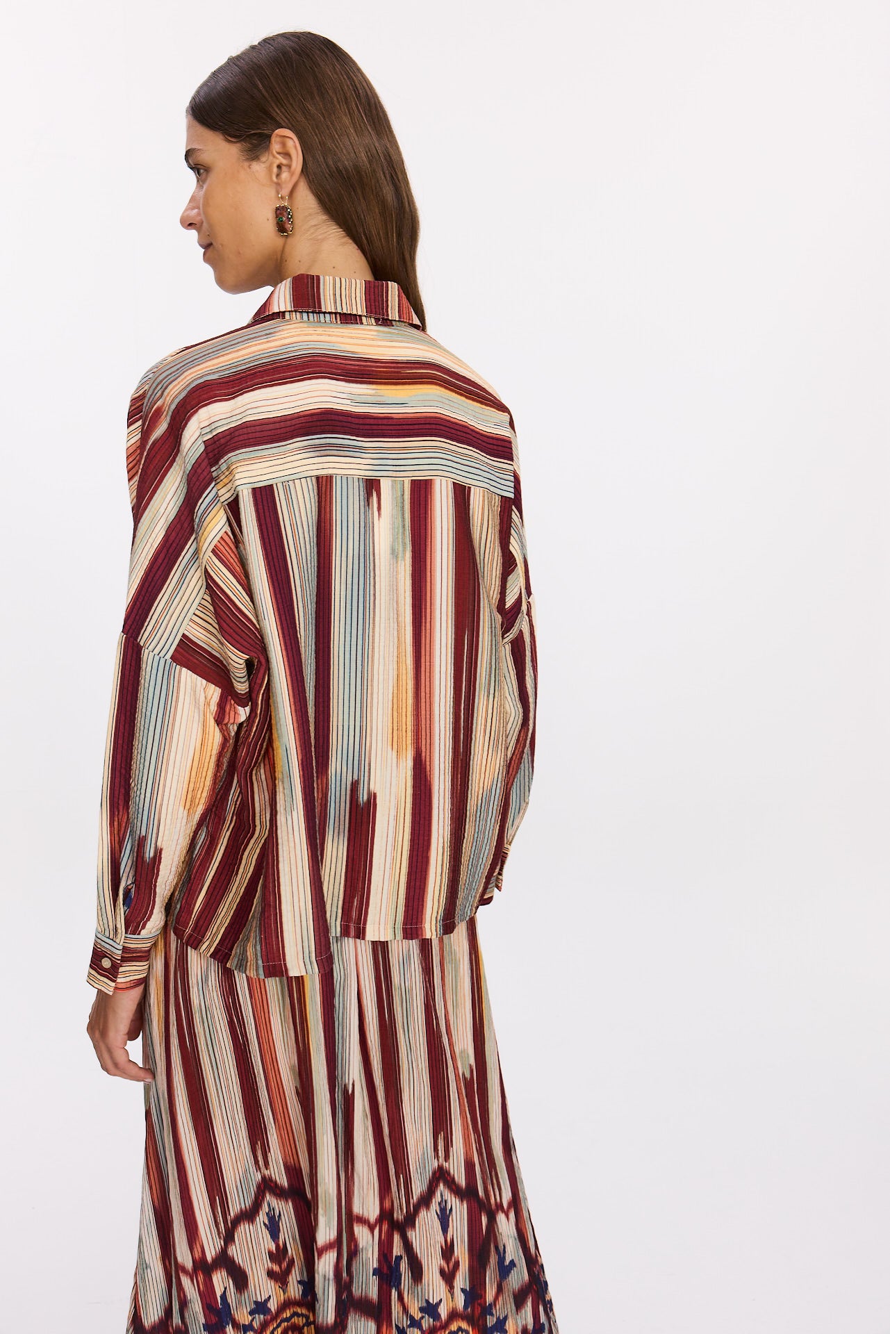 9 . ARIANE LONG-SLEEVED SHIRT