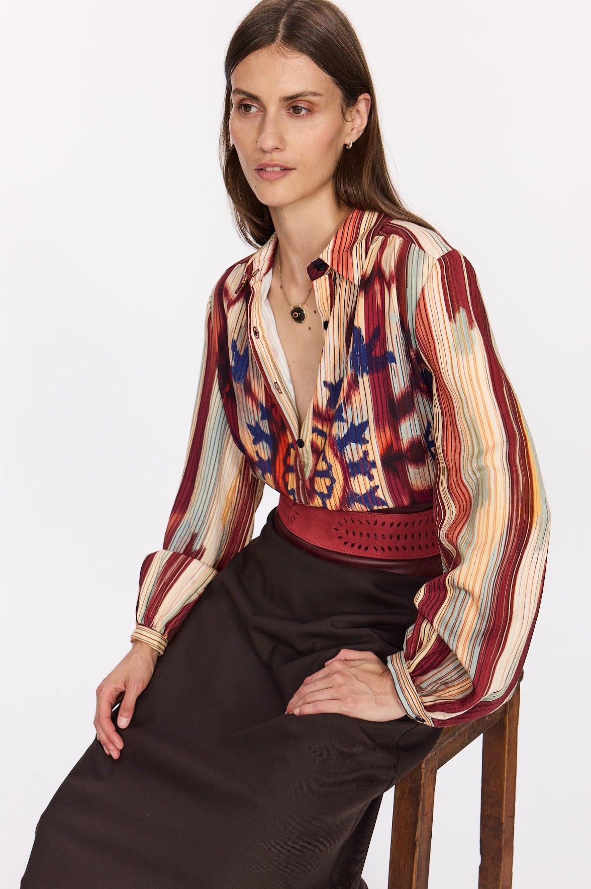 8 . ROSALINE LONG-SLEEVED SHIRT