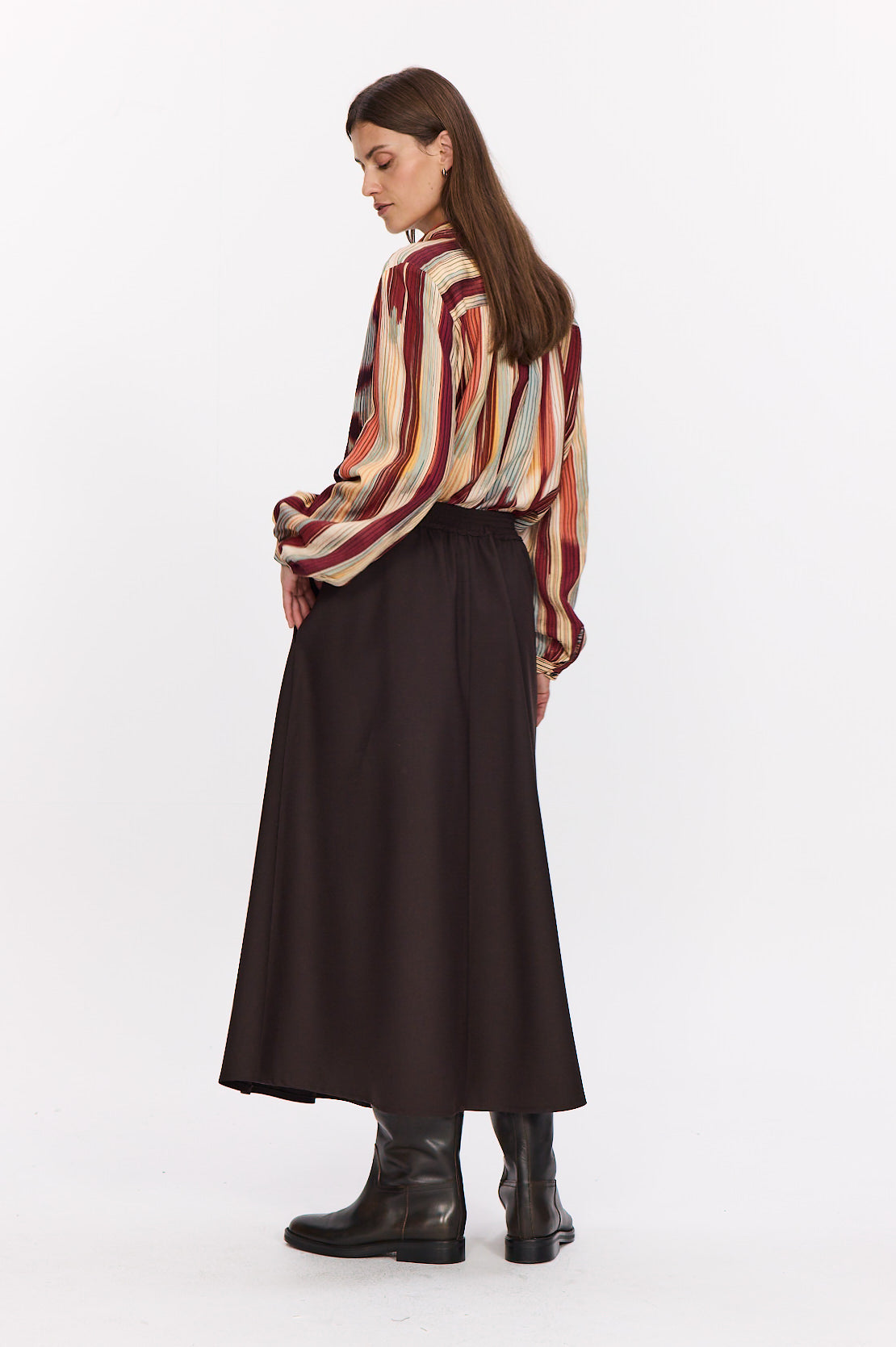 8 . ROSALINE LONG-SLEEVED SHIRT