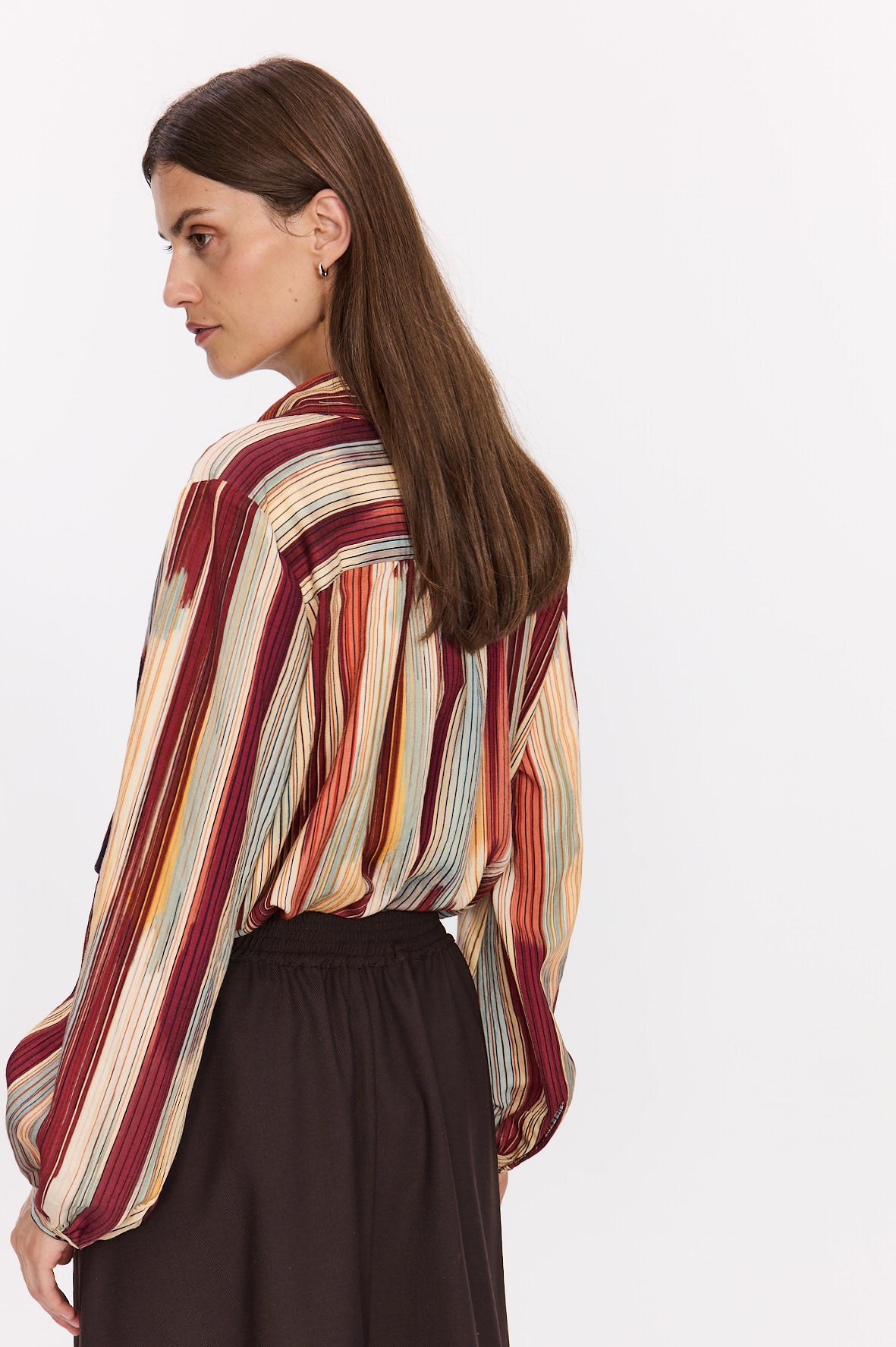 8 . ROSALINE LONG-SLEEVED SHIRT
