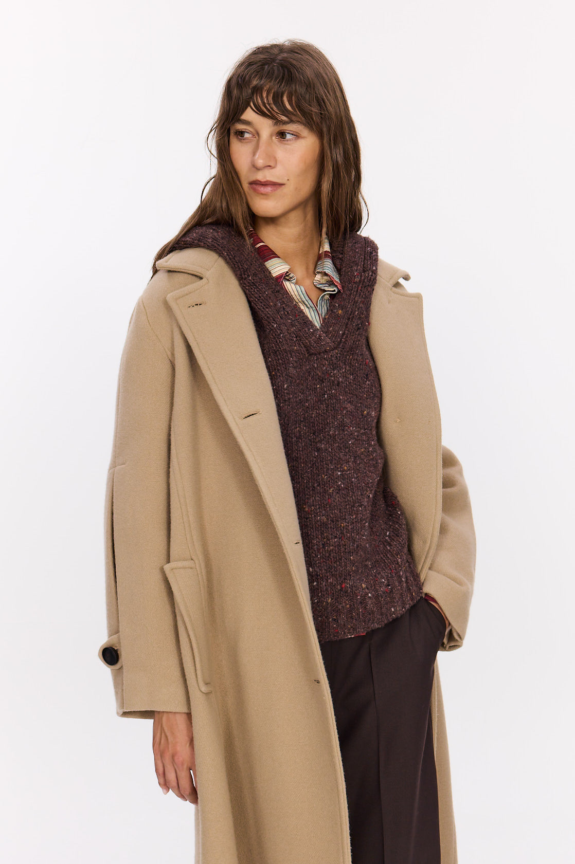 713 . NATY LONG COAT