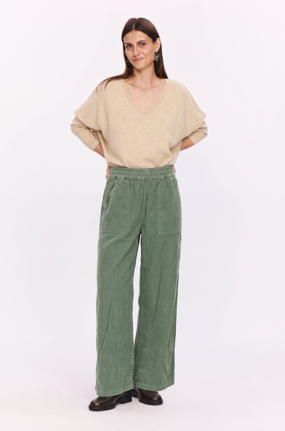 305 . ENORA BERMUDA SHORTS