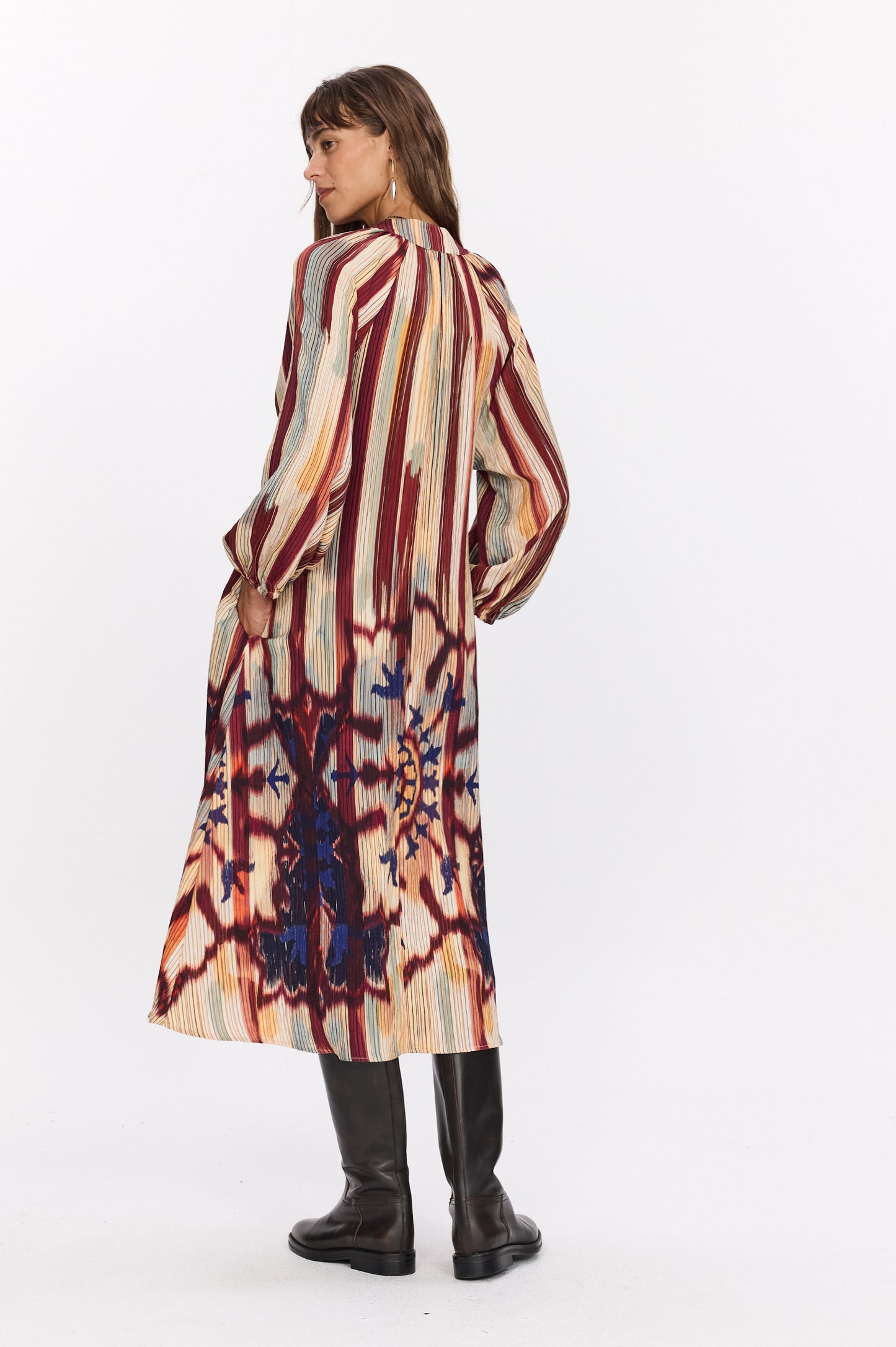 8 . ROSALINE LONG-SLEEVED MAXI DRESS