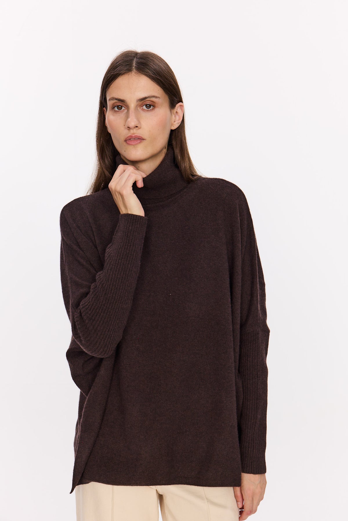 PULL COL ROULÉ