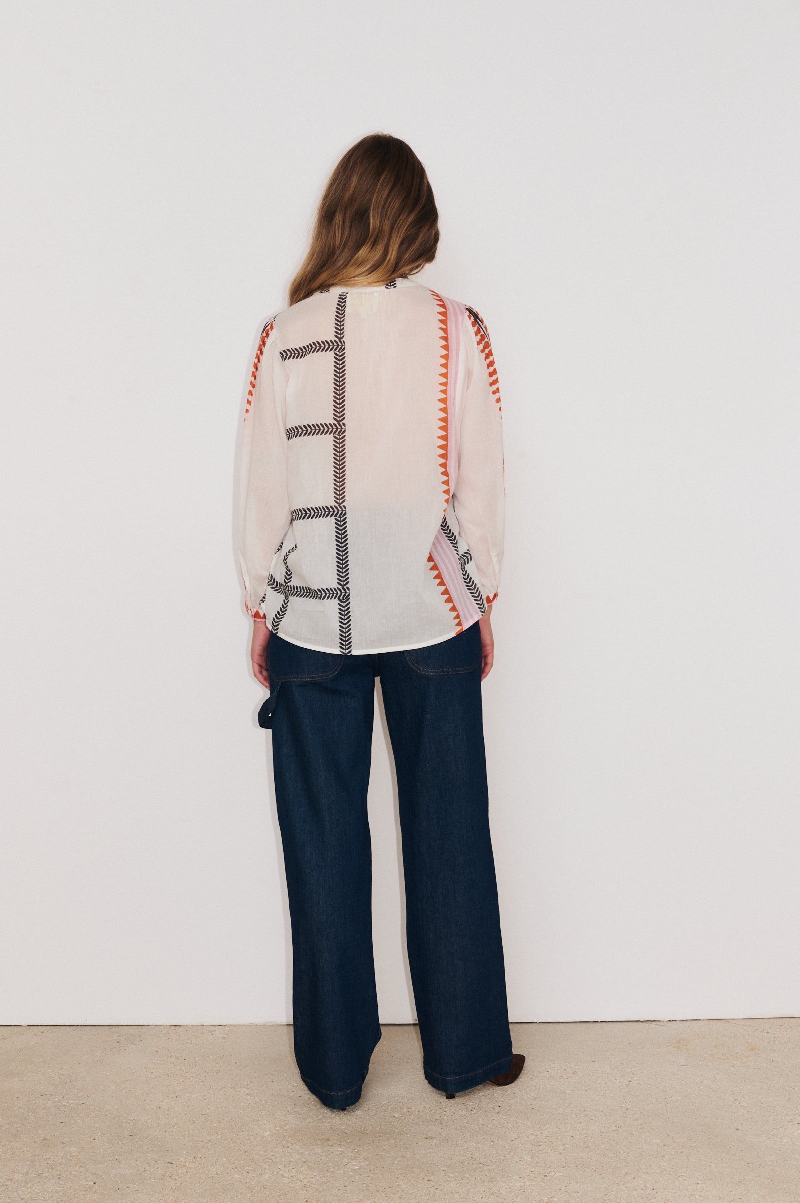 Vue dos de la chemise Solène en coton léger