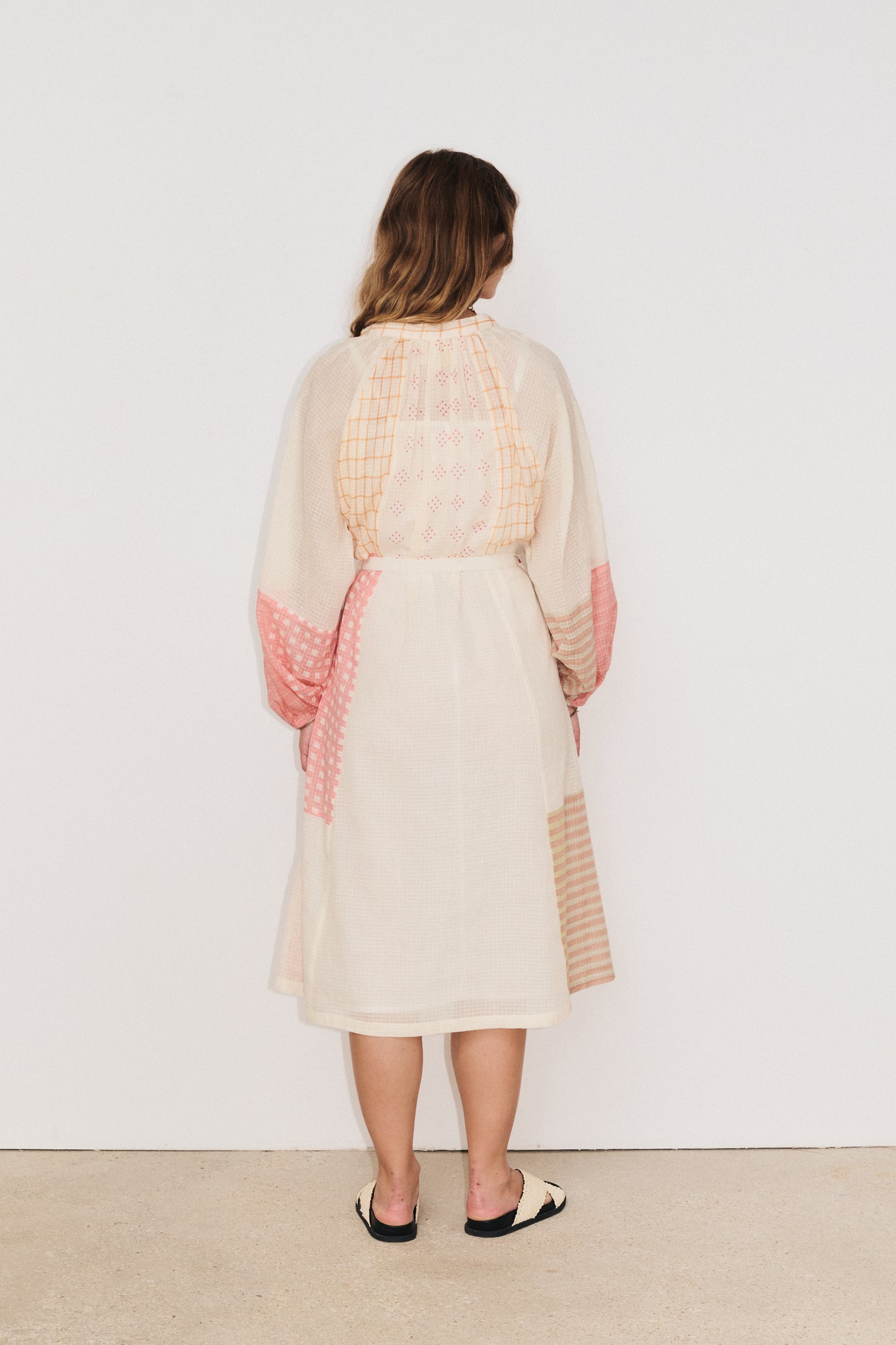 Dos de la robe Maya patchwork Stella Forest au tombé élégant