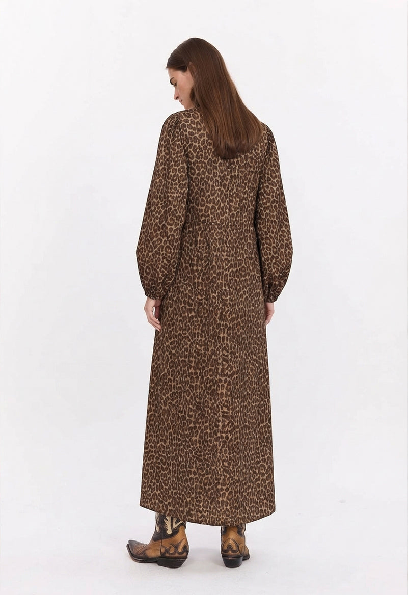 ROBE BALKAI