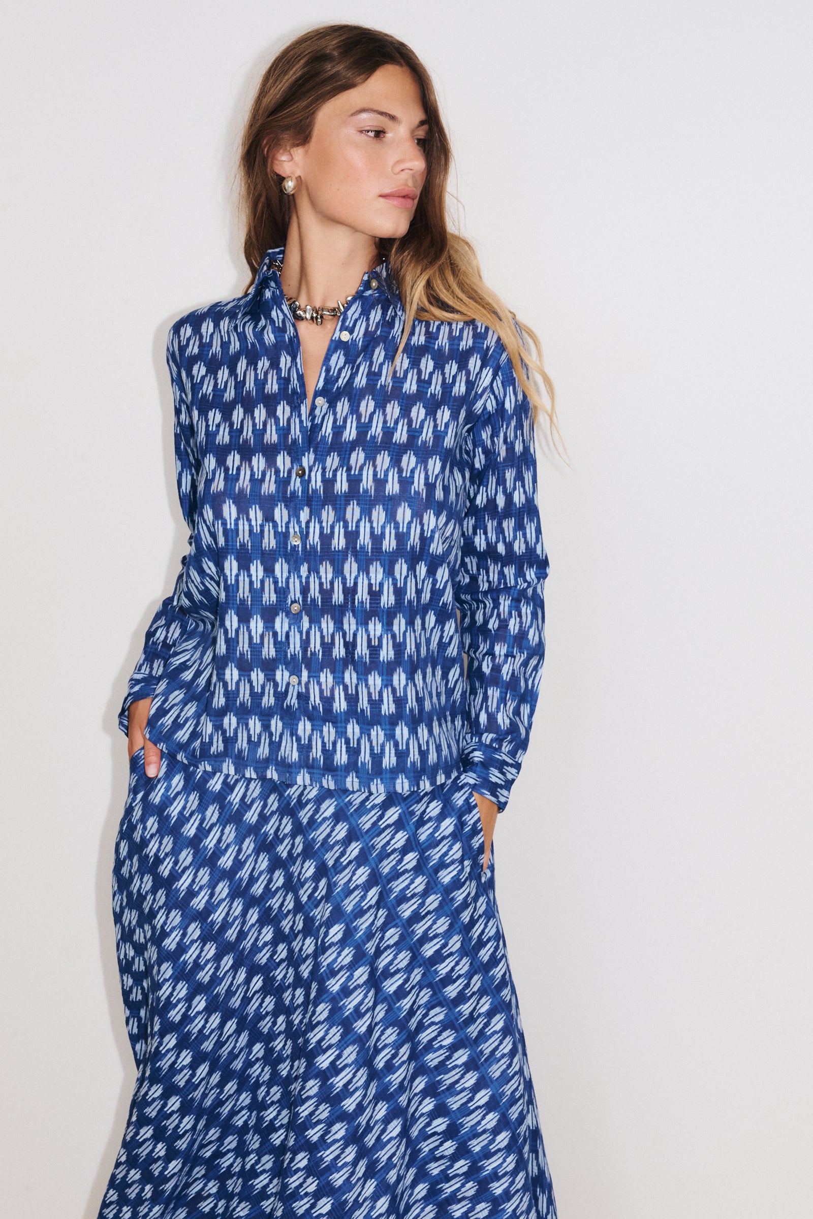 Total look Stella Forest avec chemise et jupe Coco assorties
